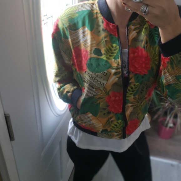 VINTAGE 90' MC HAMMER JACKET - Picture 8 of 8